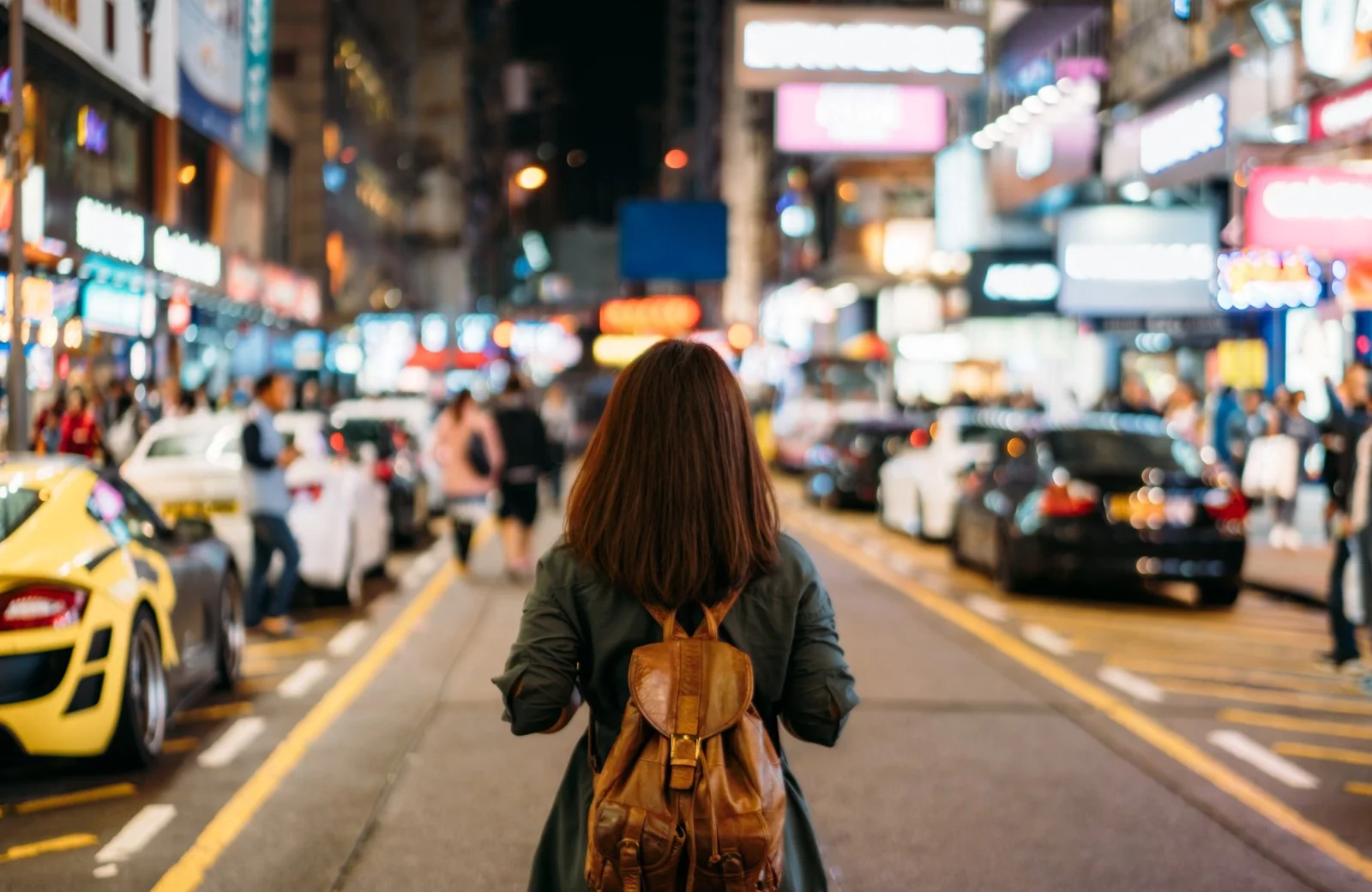 أفضل 15 وجهة للرحلات للمسافرات الاناث من الإمارات