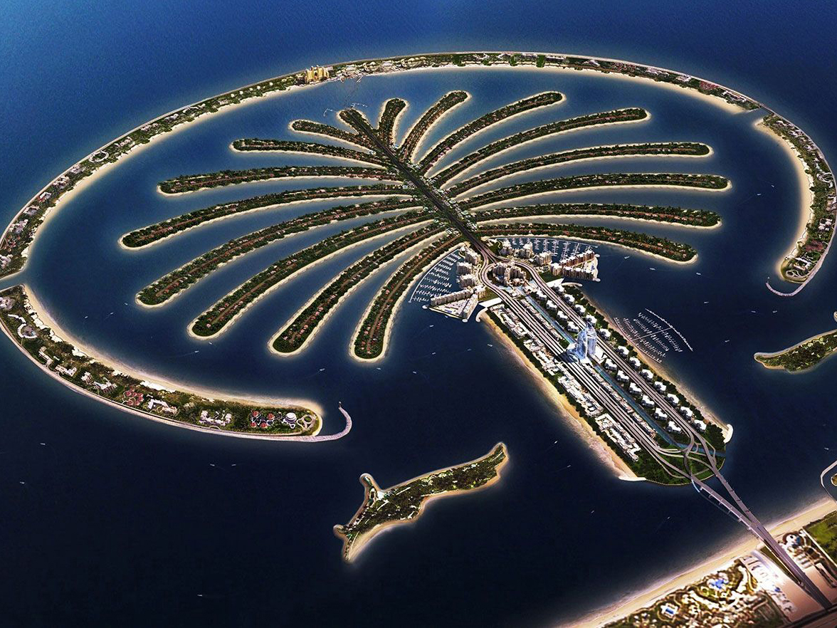 UAE Travel Guide for First Time Visitors - Palm Jumeirah, Dubai