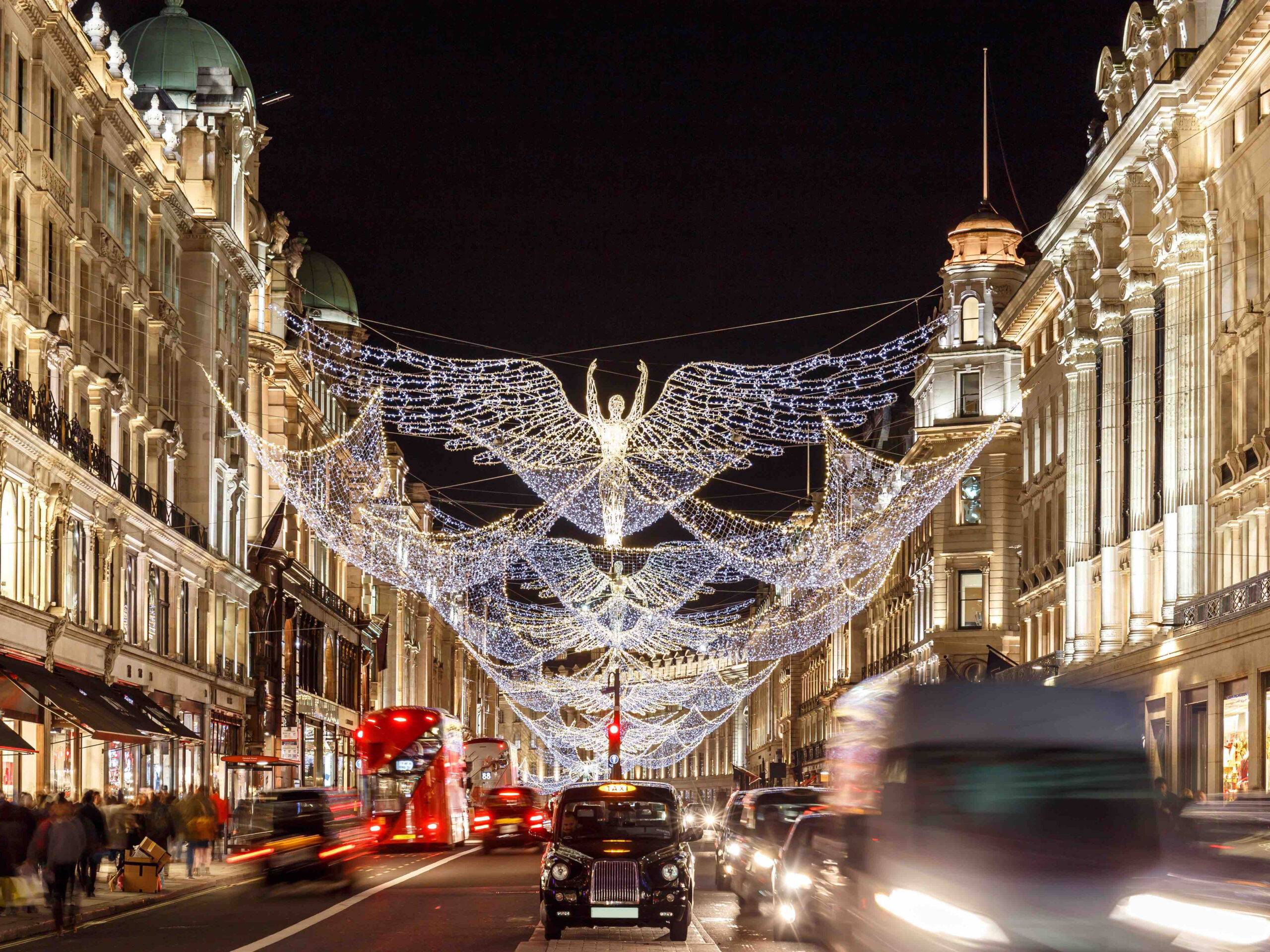 Christmas getaways from Dubai - London, England
