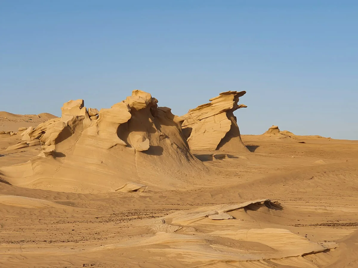 كثبان الوثبة الأحفورية less crowded places to visit in uae during national day holidays - Al Wathba Fossil Dunes, Abu Dhabi