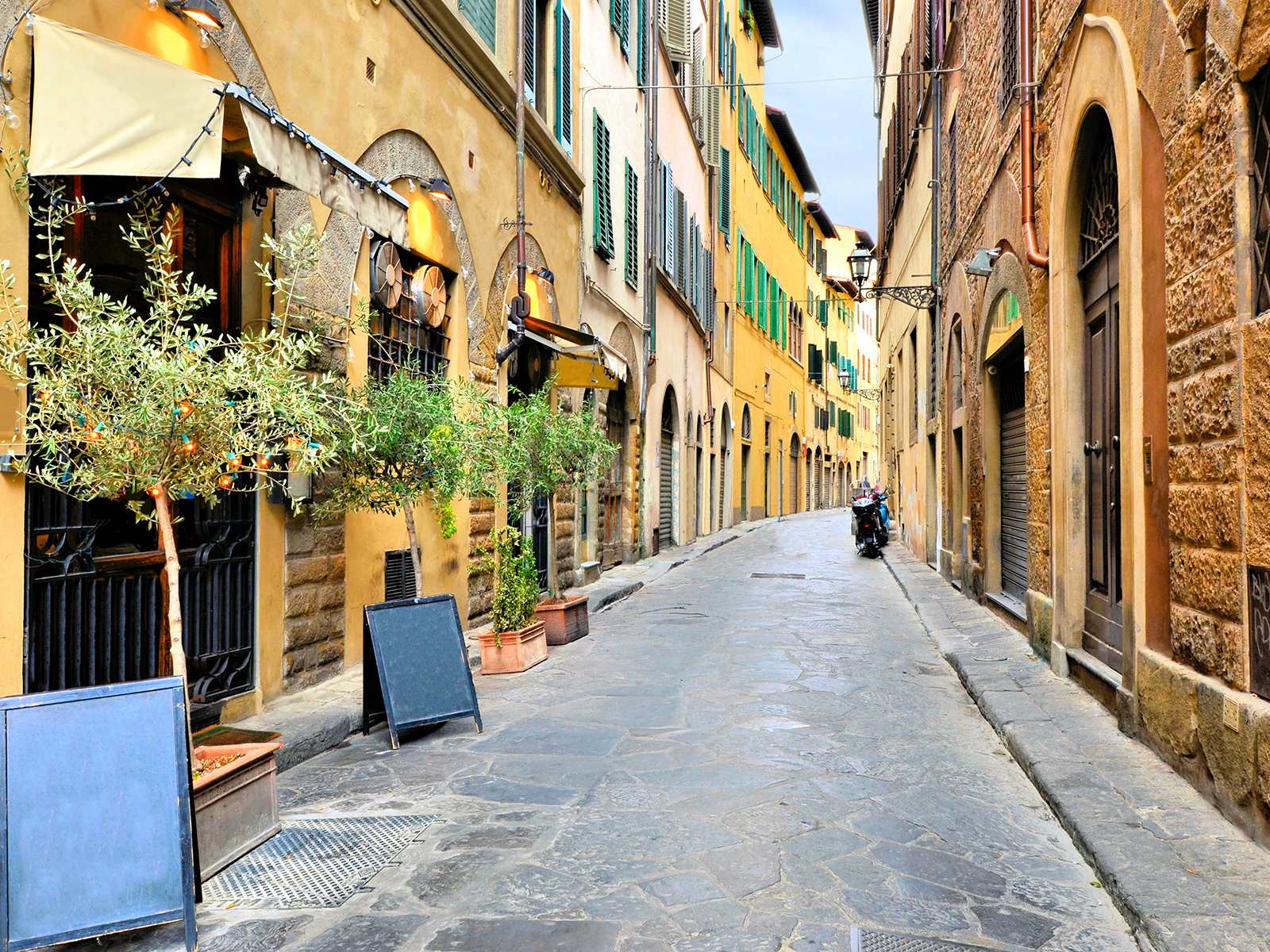 أشهر المعالم السياحية في إيطاليا - انغمس في فن الطهو الإيطالي في فلورنسا