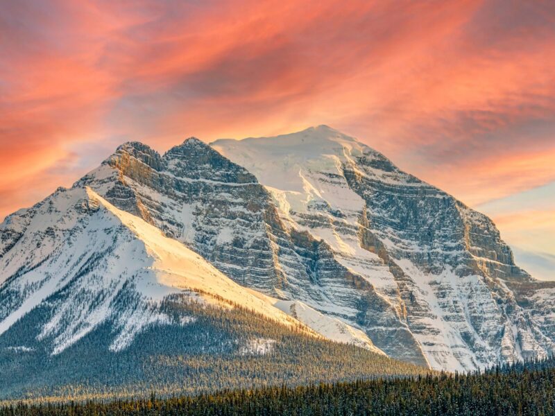 Best places to visit in Canada from UAE - Banff, alberta