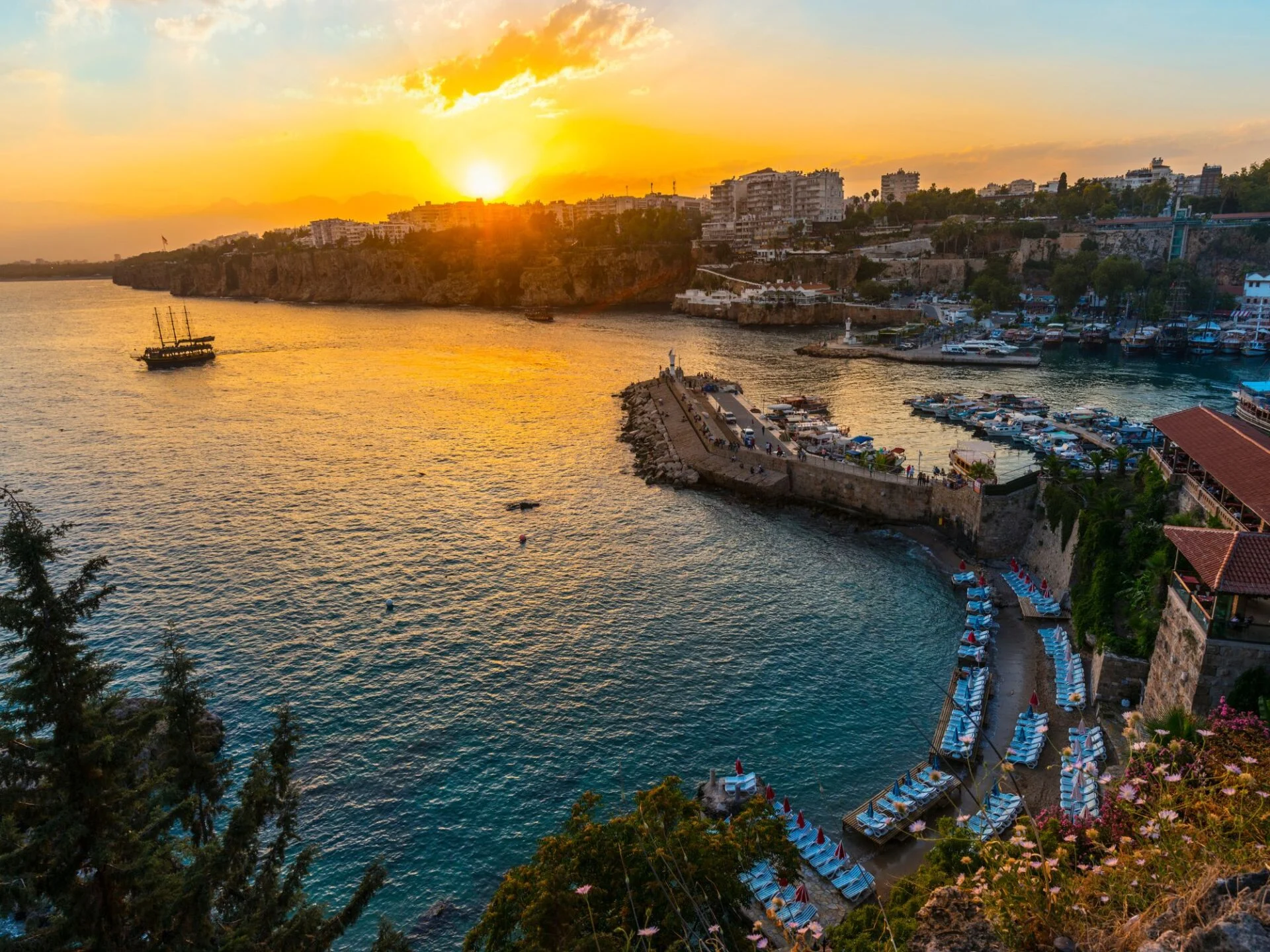 Antalya اهم المعالم السياحية في تركيا
