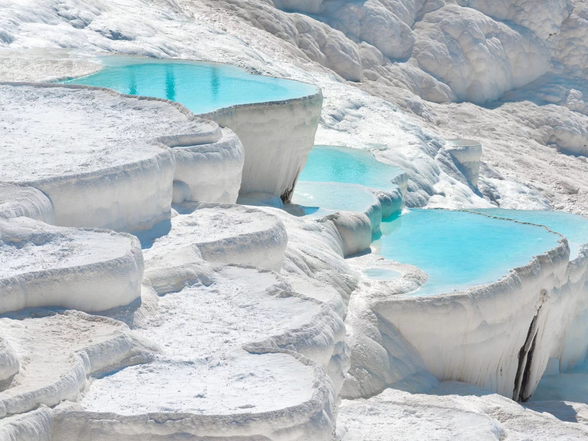 Pamukkale اهم المعالم السياحية في تركيا