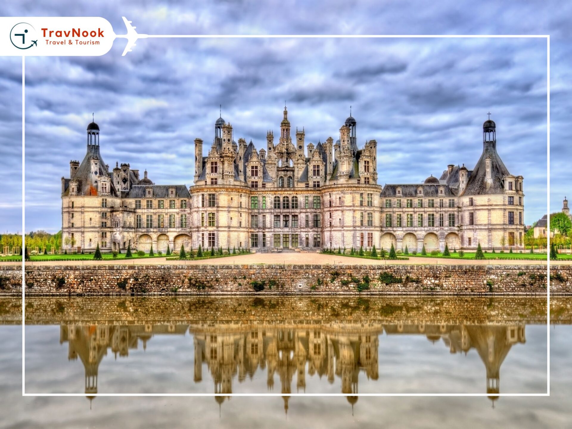 Famous Landmarks in France to Visit From UAE - Château de Chambord, Loire Valley