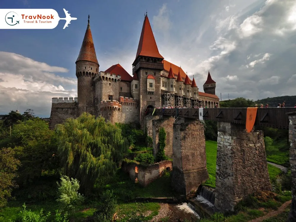 visit Corvin Castle in romania visit Corvin Castle in romania