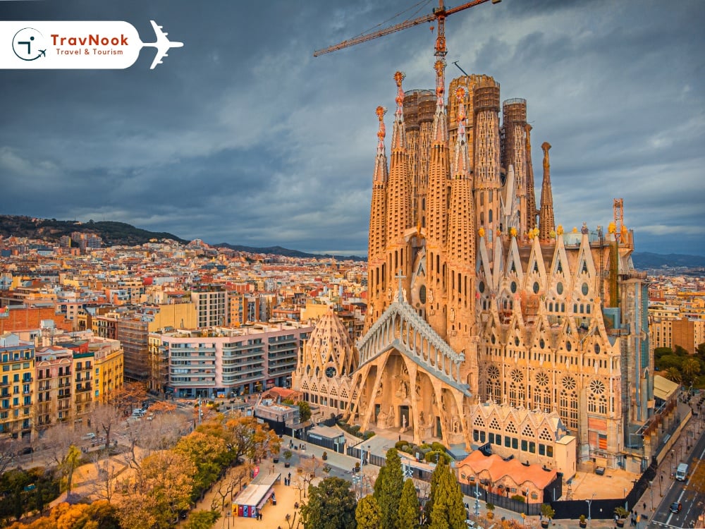 Barcelona تأشيرة بريطانيا الإلكترونية السياحية من الامارات